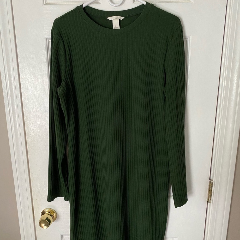 Green slim fit dress